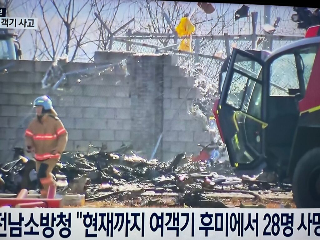 韓国旅客機事故